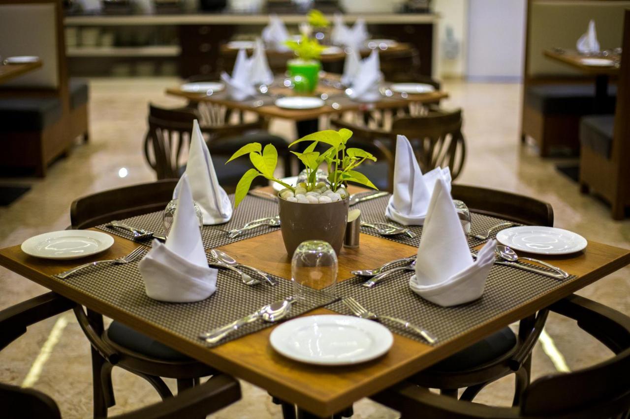 The Fern Residency Vijayapura Hotell Bijāpur Eksteriør bilde